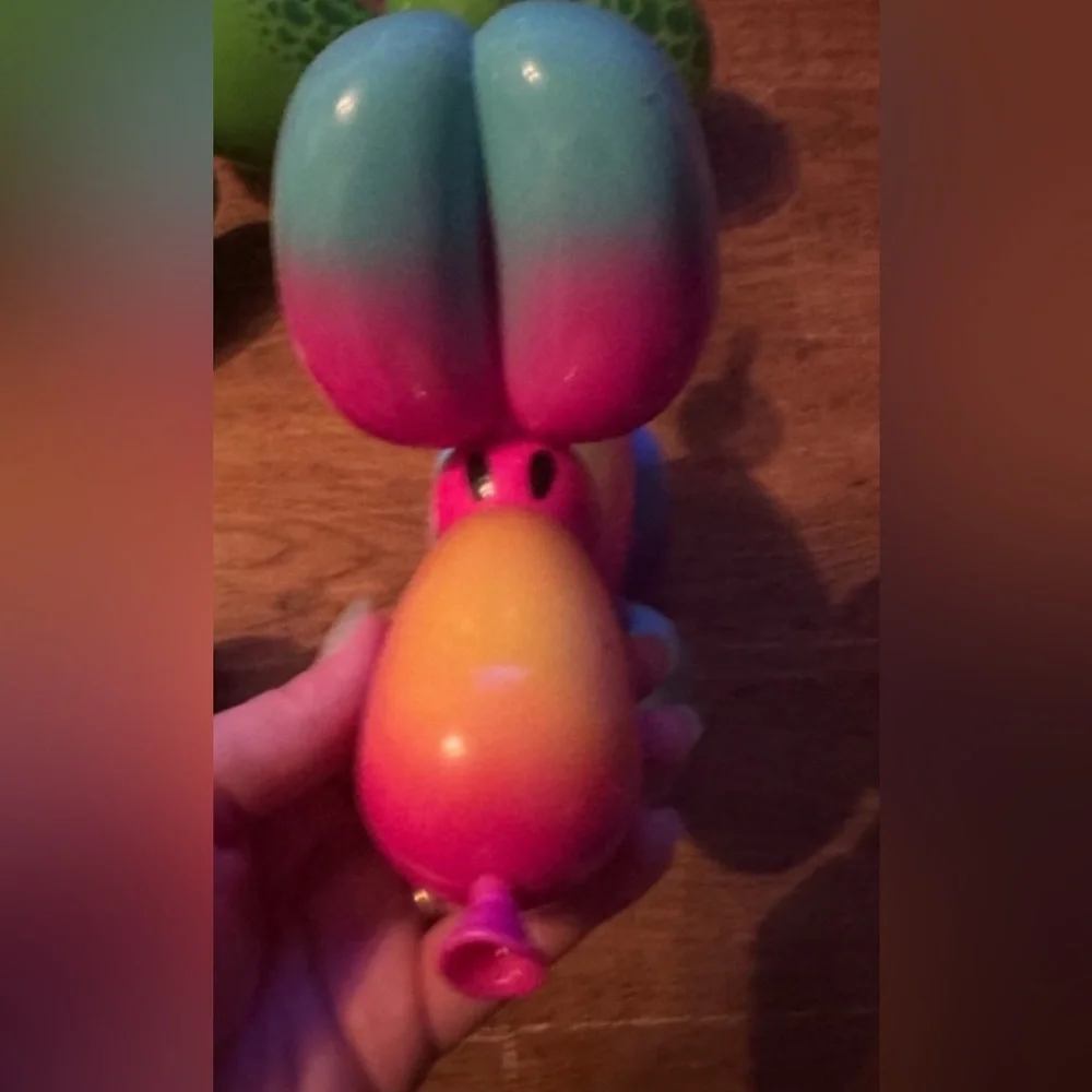 Squeakies interactive balloon animal rainbow dog